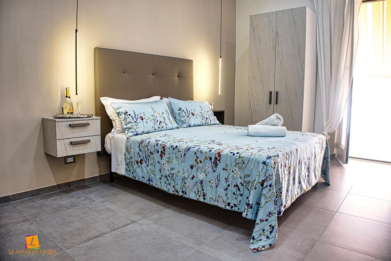 La Maison Di Lea Gaeta Bagian luar foto
